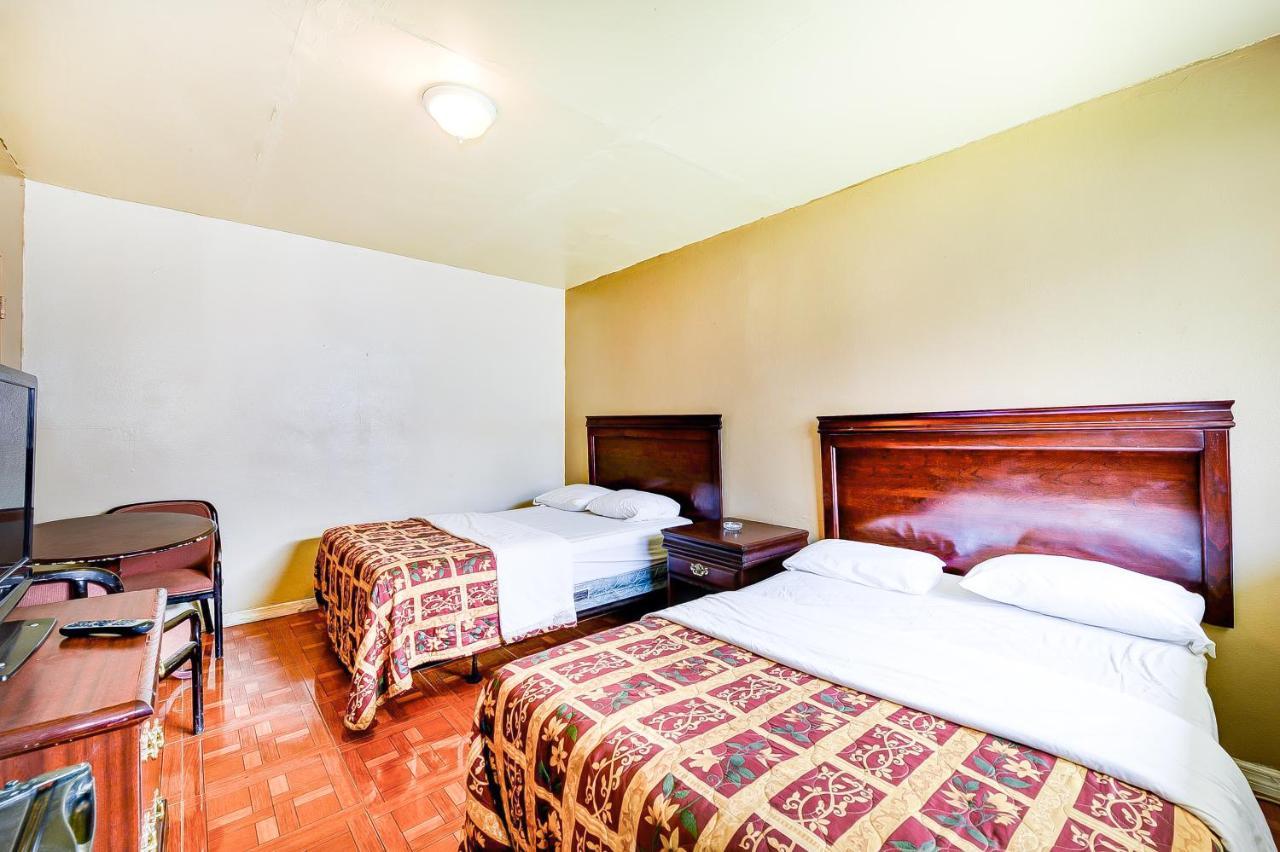 Super Budget Inn Hollywood Bagian luar foto